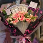 Pink Perfection – Bicolored Spray Rose Bouquet with Saudi Riyal Fan